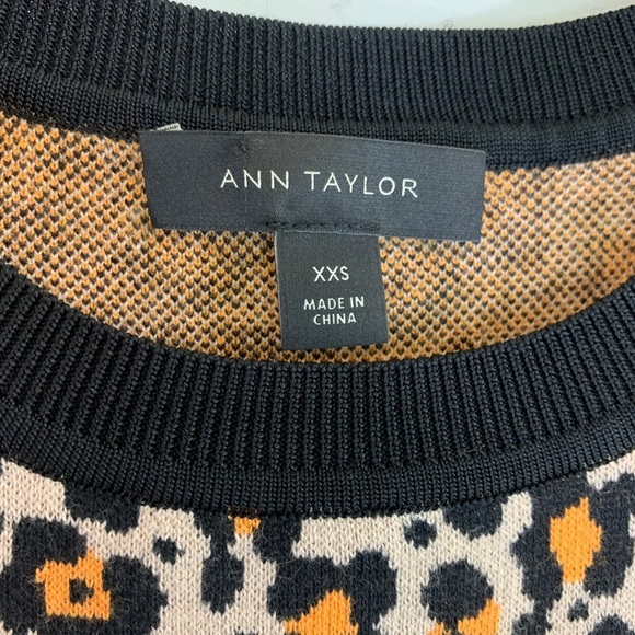 Ann Taylor Leopard Orange Short Sleeve Sweater Top - Picture 3 of 14
